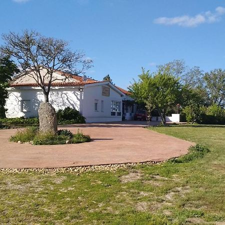 El Condado Casa Rural Fuentes de Onoro ภายนอก รูปภาพ