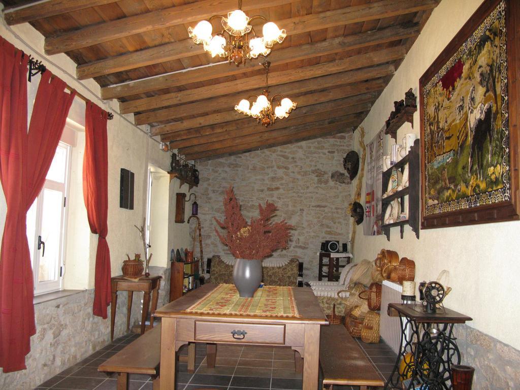 El Condado Casa Rural Fuentes de Onoro ภายนอก รูปภาพ