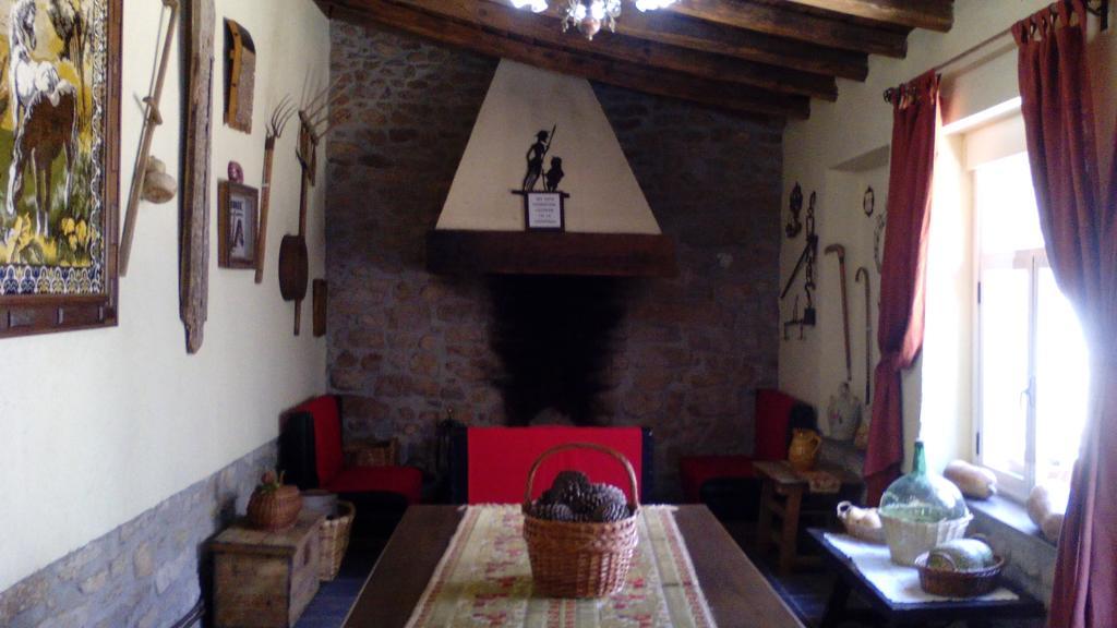 El Condado Casa Rural Fuentes de Onoro ภายนอก รูปภาพ